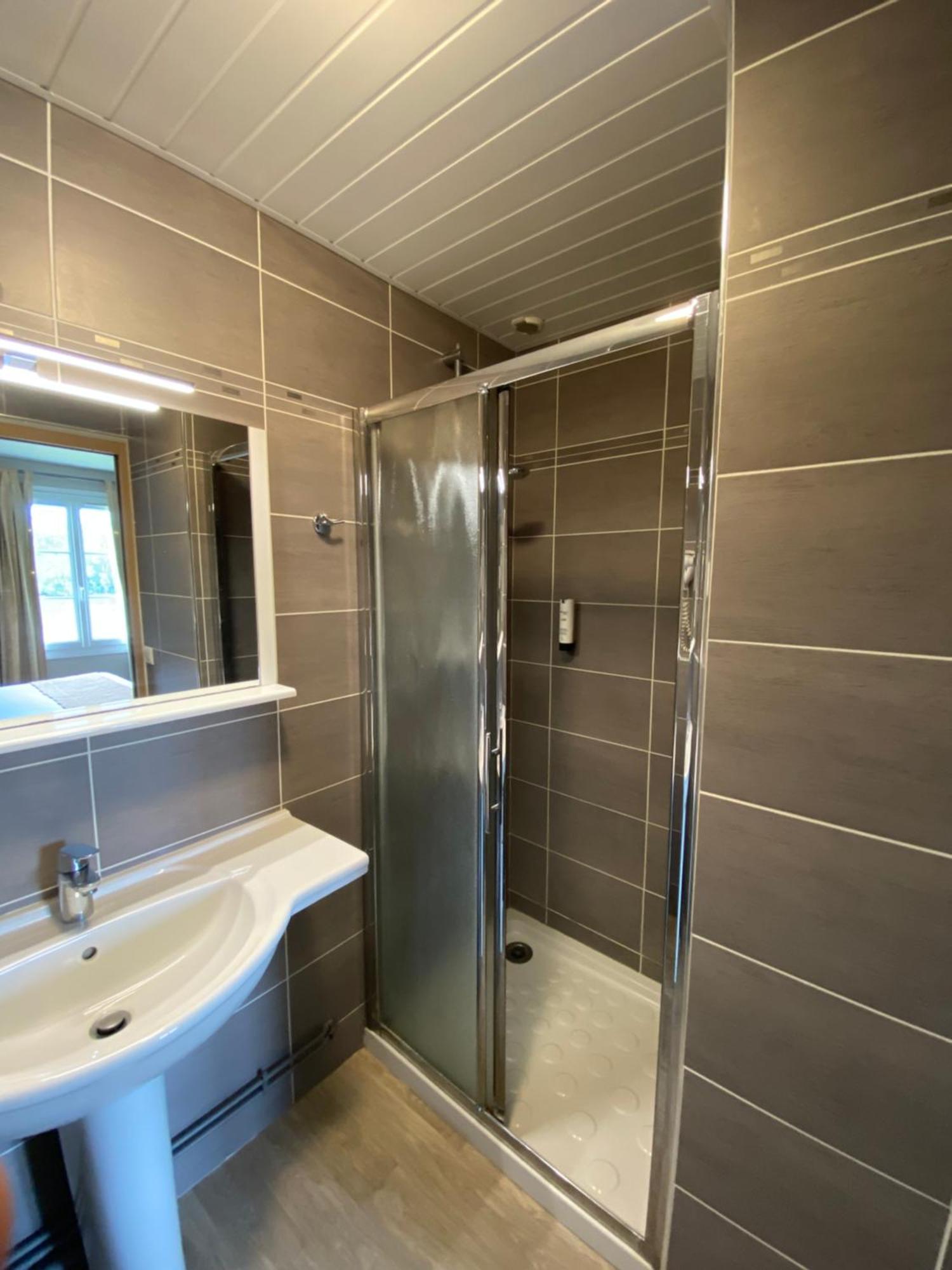 Hostellerie De Pavillon Saint-Hubert Gouvieux Dış mekan fotoğraf