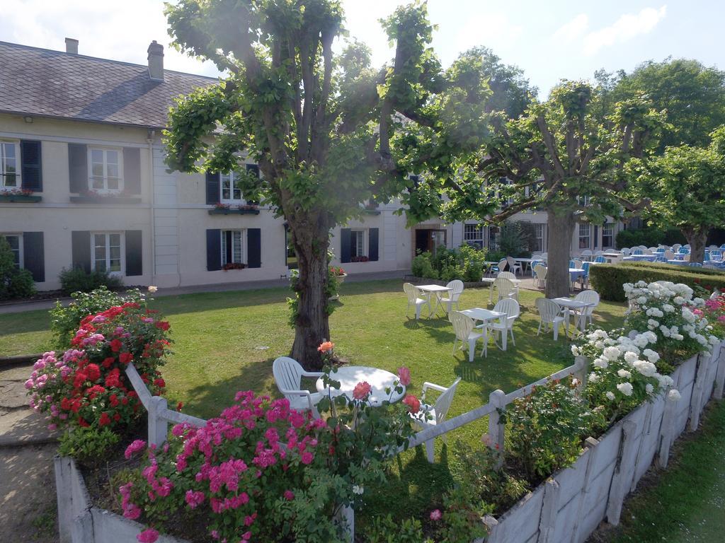 Hostellerie De Pavillon Saint-Hubert Gouvieux Dış mekan fotoğraf